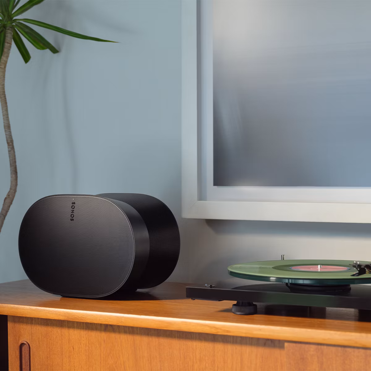 Sonos Era 300 Wireless Smart Speaker with Spatial Audio - Black - Image 4